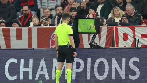 Taraftarların yüzde 75'i VAR'ı istemiyor