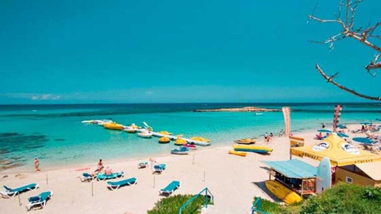 Güney Kıbrıs'ta turizm gelirlerinde düşüş