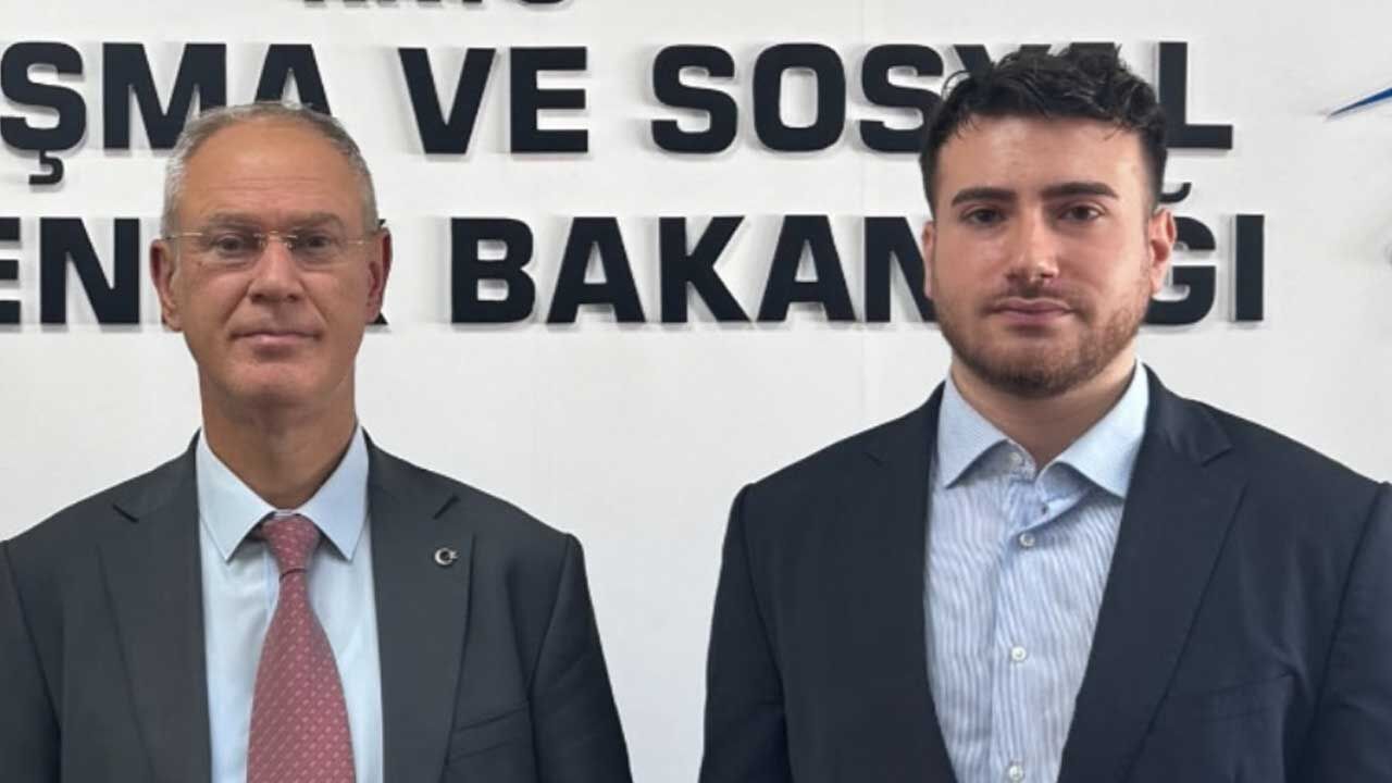 Çalışma Bakanı Hasipoğlu'na stajyerlerle ilgili yasa taslağı sunuldu