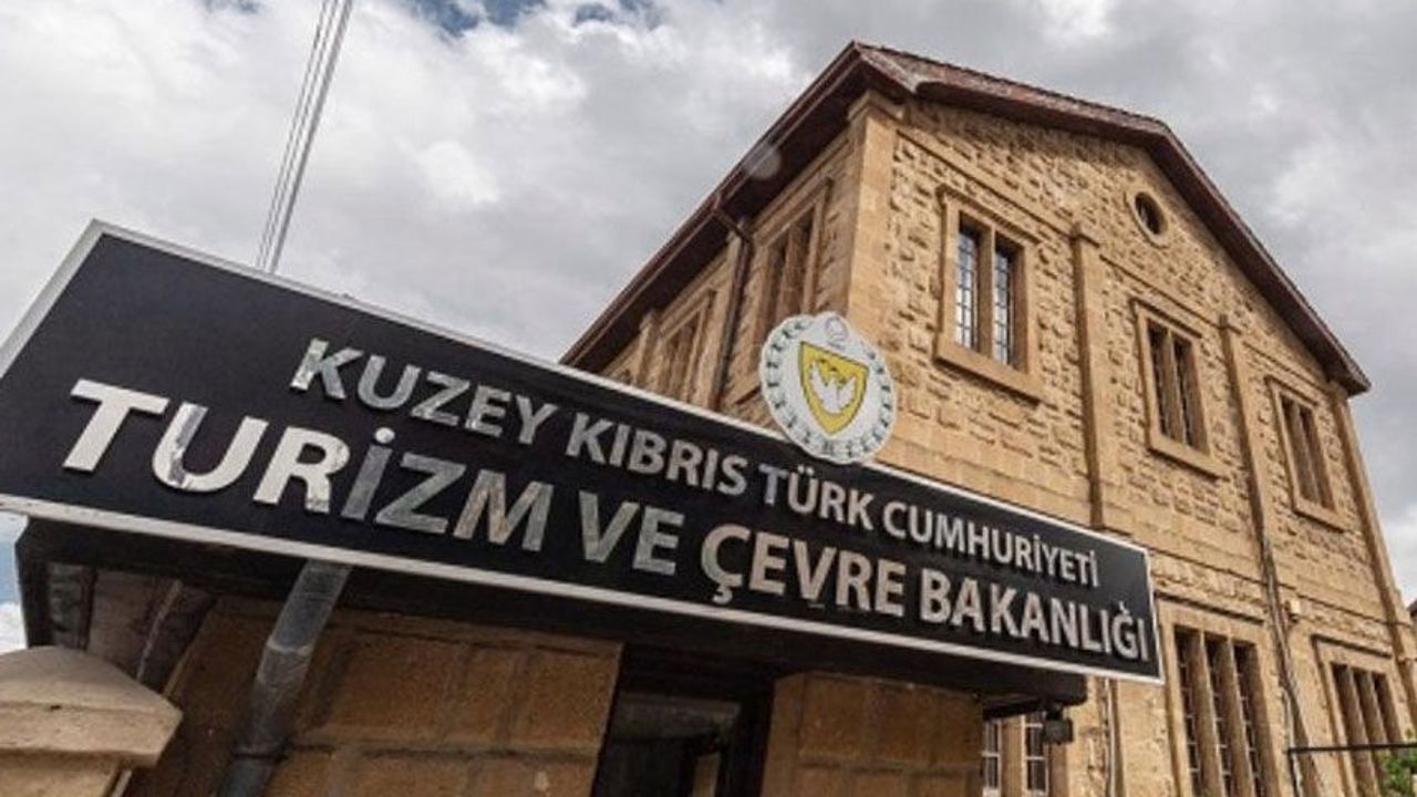 Resmi Gazete yayımlandı: Zaimağaoğlu, Emiroğlu ve Ziba görevden alındı