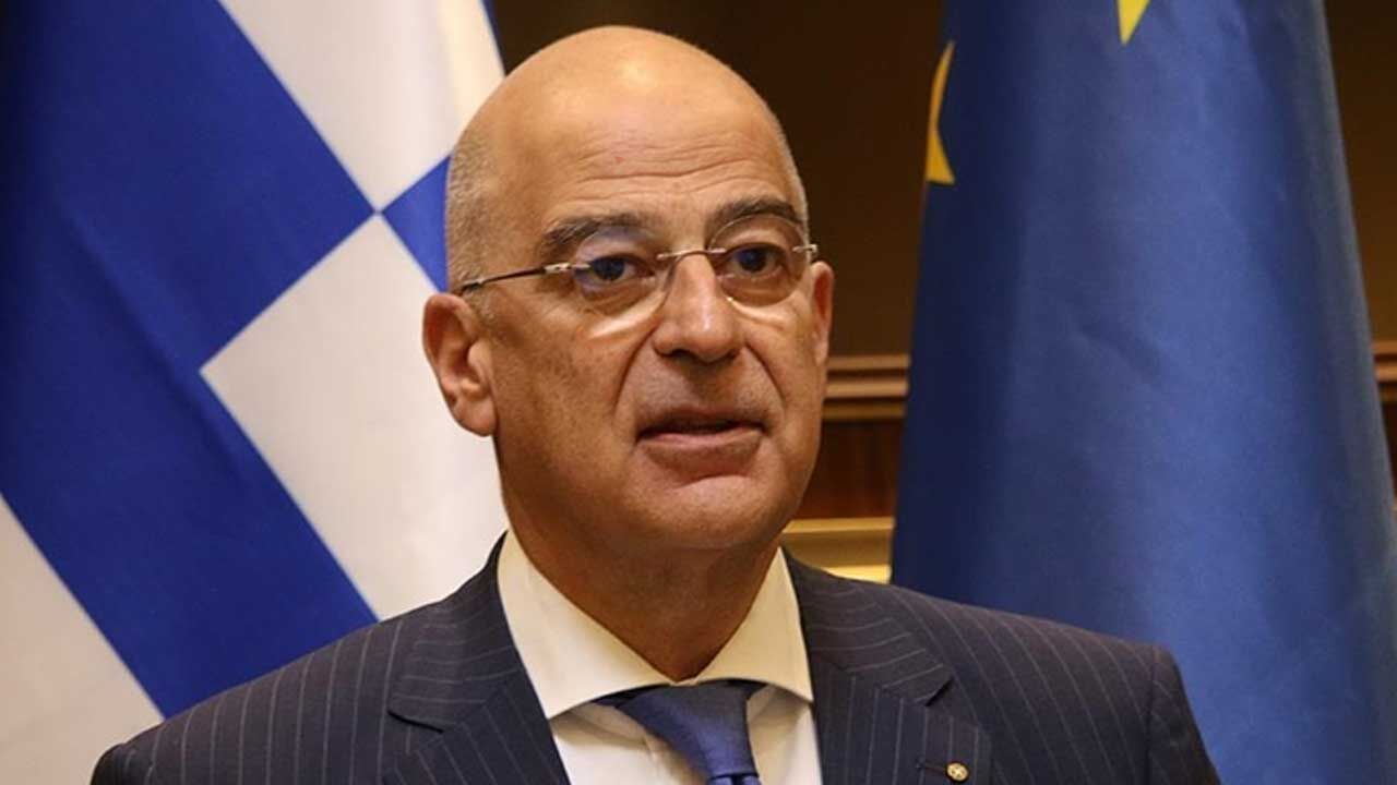 Yunanistan Savunma Bakanı Dendias, Güney Kıbrıs’ta