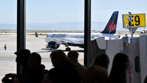 Kanada’da yaklaşık 17 yıl hava yolu nakliye ehliyeti olmadan uçuş yapan pilot gözaltına alındı