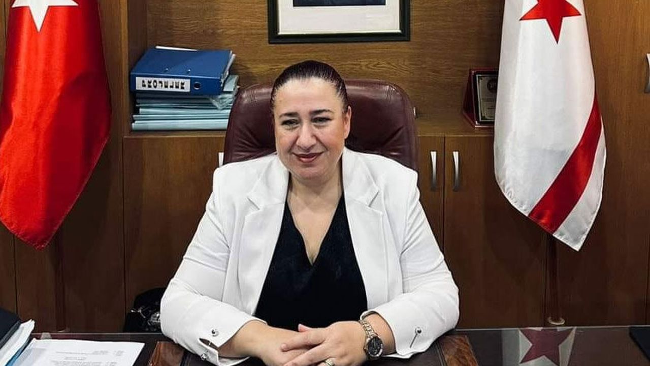 Ecevit'ten karne gününde velilere önemli mesaj: Eleştirmek yerine rehberlik edin
