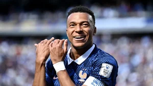 Kylian Mbappe’den Fransa tarihine geçen gol!