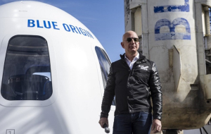 Jeff Bezos: Dünya’yı korumak için Ay’a yerleşmeliyiz