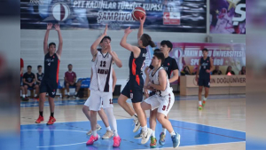 Yakın Doğu final serisine galibiyetle başladı