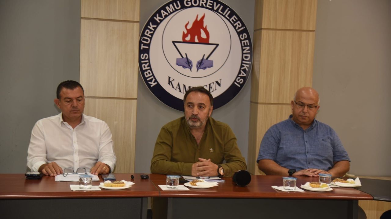 KAMUSEN: Sözleşmeli personel iş güvencesi talep ediyor