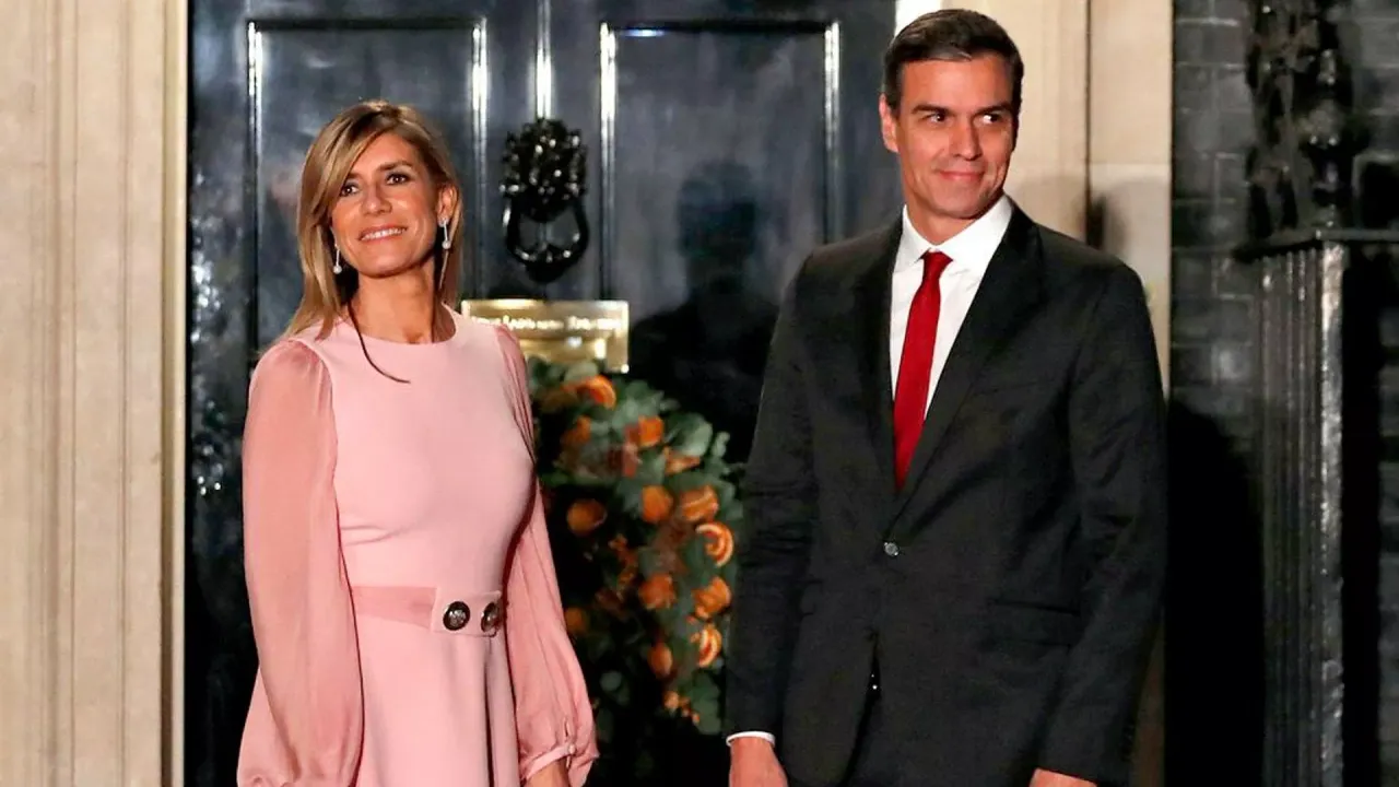 İspanya karıştı: Sanchez'in eşinin 'kaçma şüphesi' ile pasaportuna el konuldu