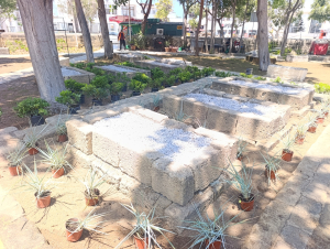 Girne Belediyesi’nden Baldöken Osmanlı Mezarlığı’na peyzaj düzenlemesi