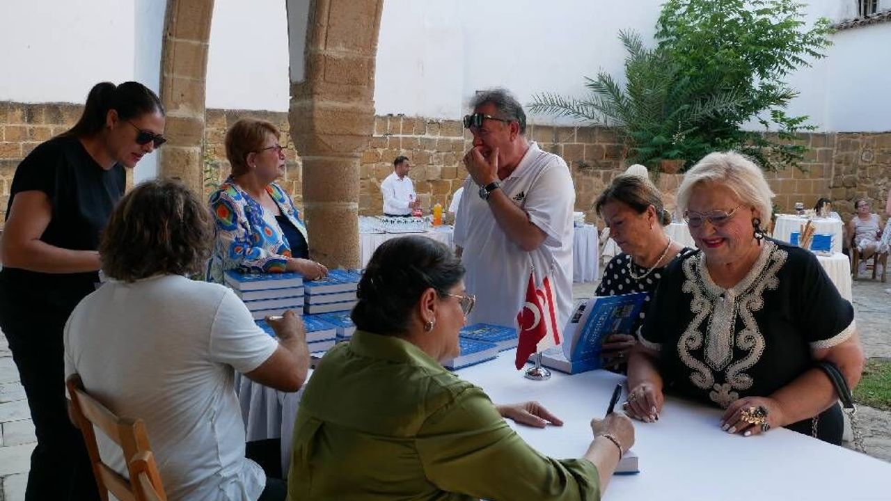 “Kuzey Kıbrıs Türk Cumhuriyeti’nin Coğrafyası” kitabının tanıtım ve imza etkinliği yapıldı
