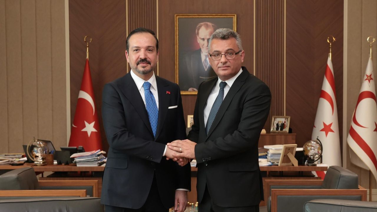 Cumhurbaşkanı Erhürman, AK Parti Genel Başkan Yardımcısı Zorlu’yu kabul etti