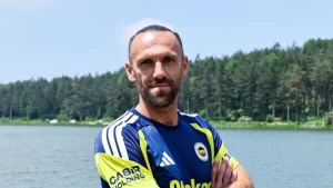 Fenerbahçe’ye Vedat Muriç’ten kötü haber geldi