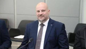 Küçük: Geçici personelin iş güvencesi artık yasal güvence altında
