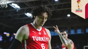 12 Dev Adam, elemelerde grup liderliğini garantiledi