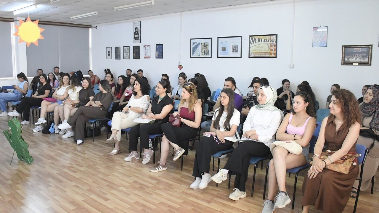 DAÜ’de okul öncesi öğretmenliği programı öğrencilerinden müzik dolu final