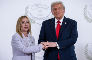 Trump’tan Meloni için “Uzaklaştırma kararı gerekiyor” paylaşımı