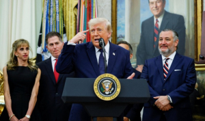 Trump: O bir faul değildi, birbirlerine çarptılar