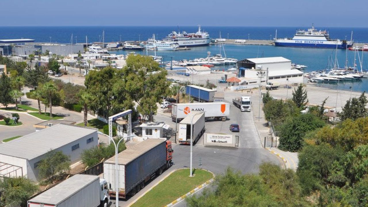 Giriş Yasağına Rağmen KKTC'ye Kaçak Girdi, Limanda Yakalandı