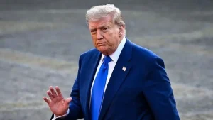 Trump’tan piyasaları sallayacak İran kararı: Lisansı iptal etti!