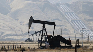 Brent petrolün varili 76,60 dolardan işlem görüyor