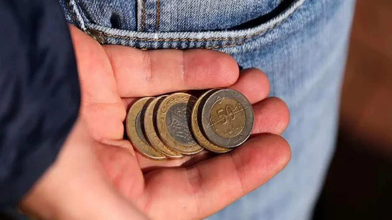 KTAMS: Dört kişilik ailenin açlık sınırı 43 bin 469 TL, yoksulluk sınırı 234 bin 462 TL