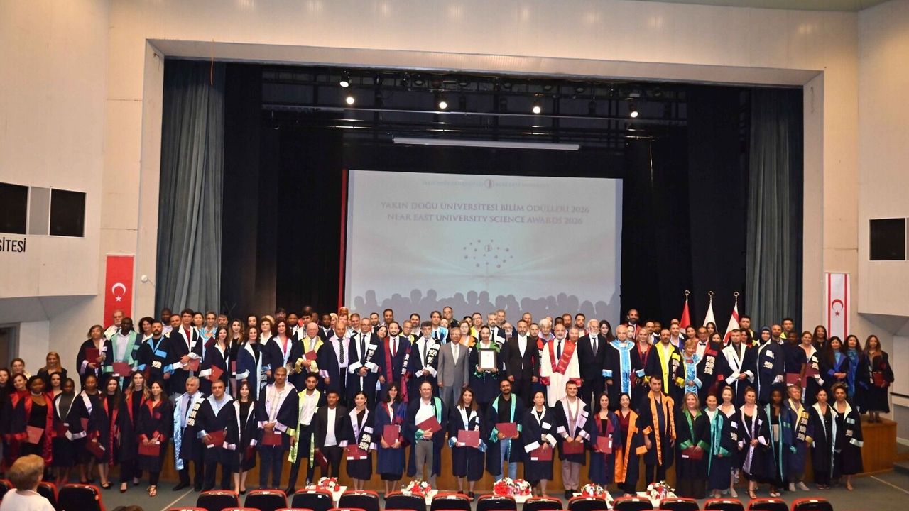 Dr. Suat Günsel Onur Ödülü Altın Madalyası’nın Sahibi Prof. Dr. Şerife Zihni Eyüpoğlu Oldu!