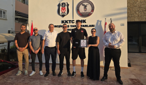 Atahan Akçam Beşiktaş yolunda