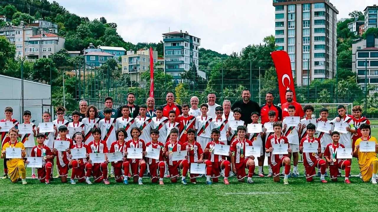 Mete Adanır, Samsun ile Aramızda Köprü Oldu