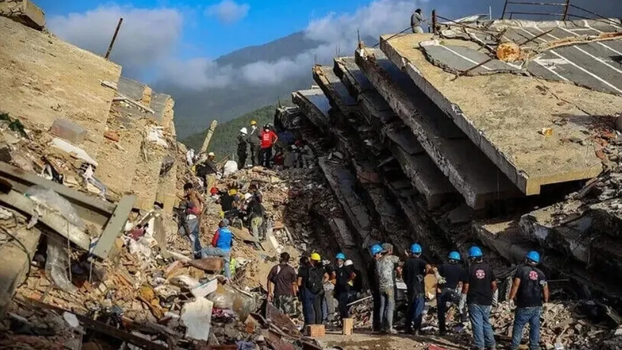 Venezuela'da meydana gelen deprem felaketinde can kaybı 4 bin 333'e yükseldi