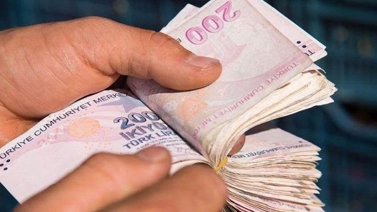 “Yasada asgari ücretin dört kişilik bir ailenin geçim ücreti olduğuna ilişkin hüküm yok"