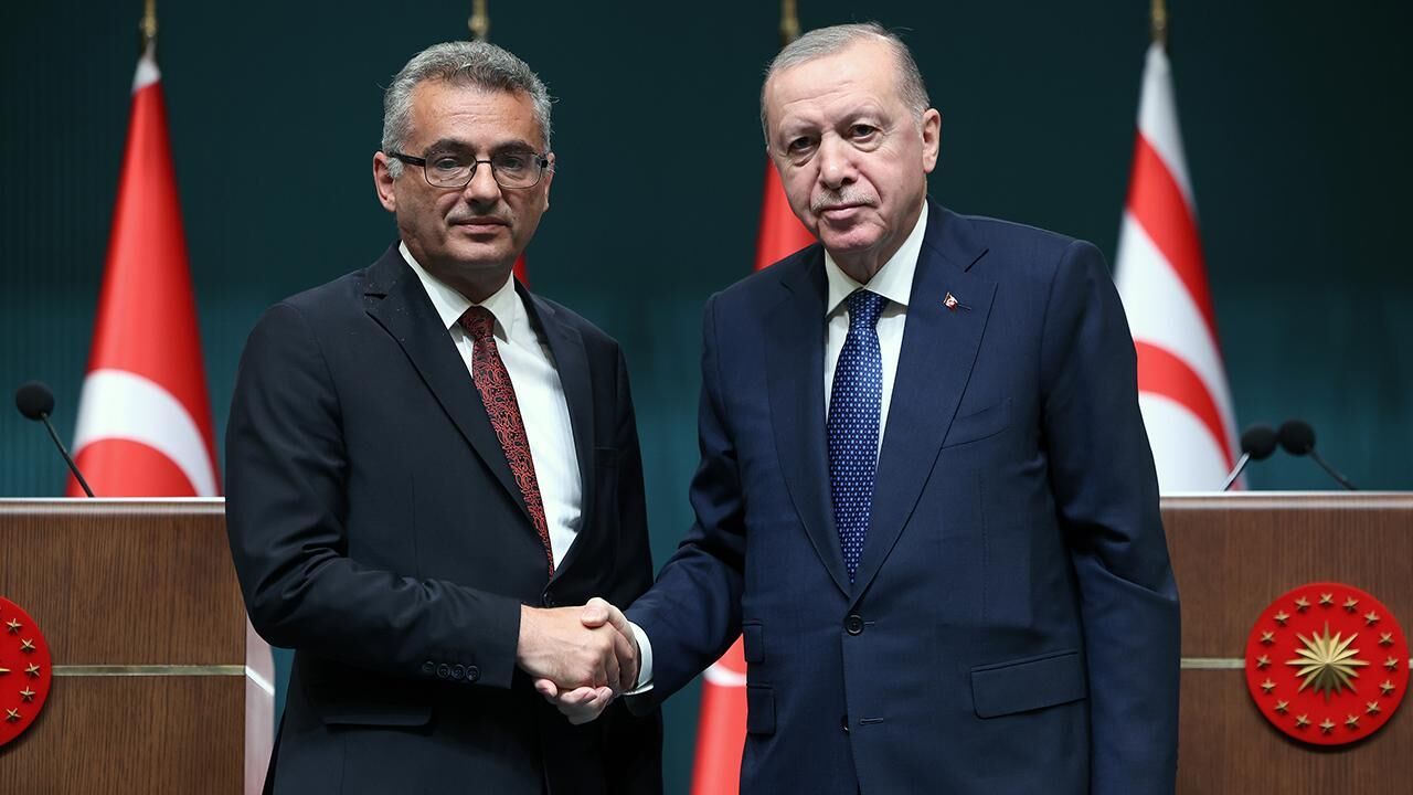 Erdoğan'dan Erhürman'a 'geçmiş olsun' telefonu