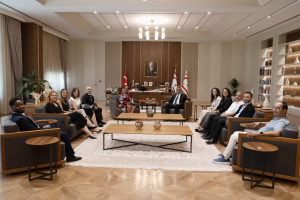 Erhürman, Dünya Tabipler Birliği Başkanı Dr. Jacqueline Kitulu’yu kabul etti