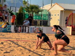 4. Şampiyon Melekler Plaj Voleybol Ligi’nde final heyecanı başladı
