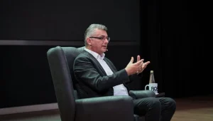 Politis: Kıbrıs Türk tarafının İki Toplumlu Gençlik Komitesi’ndeki değişikliği hâlâ beklemede
