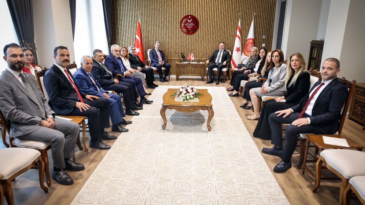 Öztürkler, TC- KKTC Parlamentolar Arası Dostluk Grubu Başkanı Erdem’i kabul etti