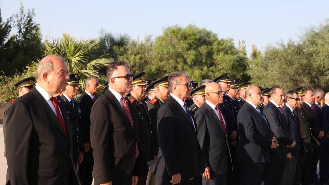 Boğaz Şehitliği ve Dr. Fazıl Küçük’ün Anıt Mezarı’nda tören düzenlendi