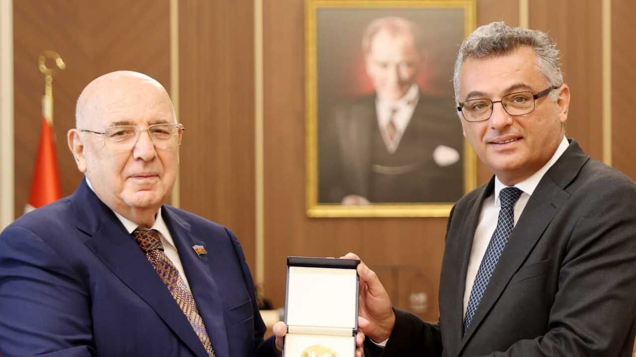Cumhurbaşkanı Erhürman, Azerbaycan Dostluk Grubu heyetlerini kabul etti