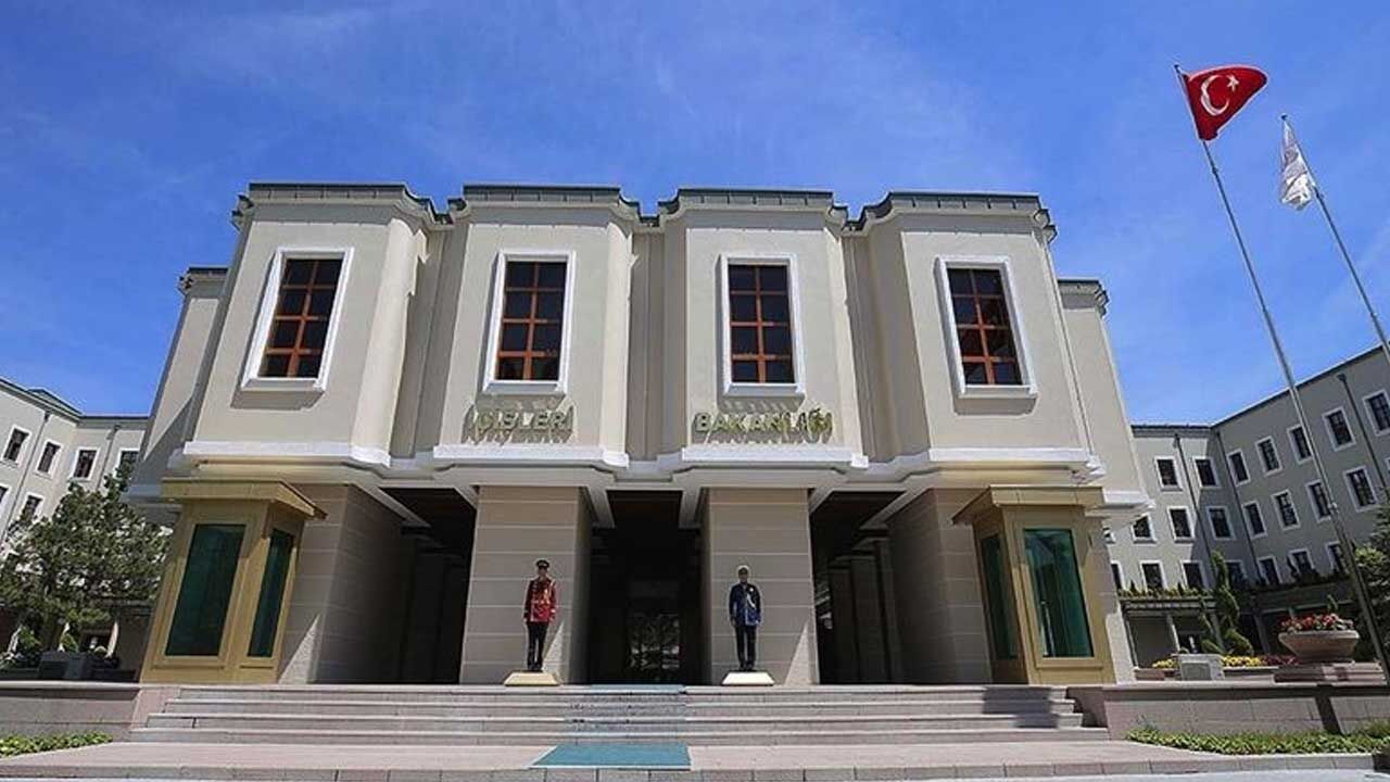 TC İçişleri Bakanlığından Kıbrıs Barış Harekâtı'nın 52. yıl dönümü mesajı...