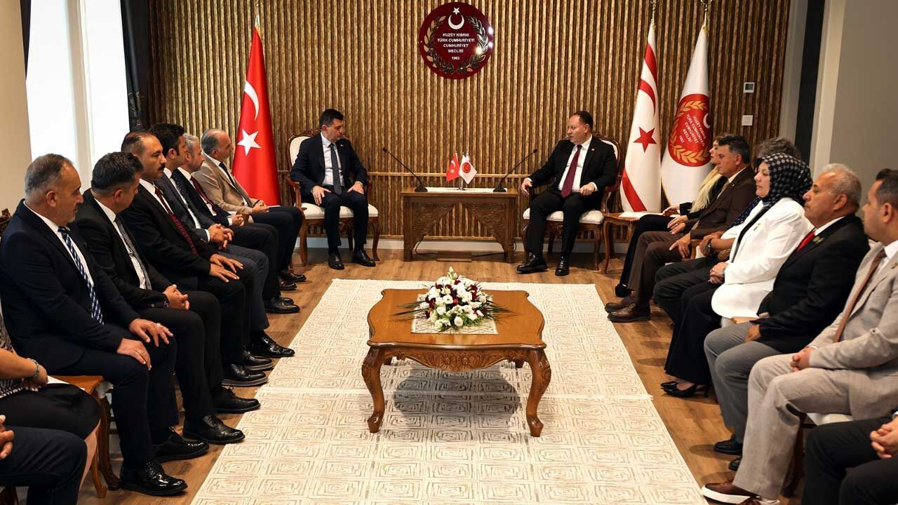 "Kalıcı çözüm isteniyorsa ilk adım olarak izolasyonlar sonlandırılmalı"