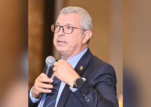 Emirzadeoğluları: Sanayi bölgelerinde gerçek sanayiciye yer kalmadı