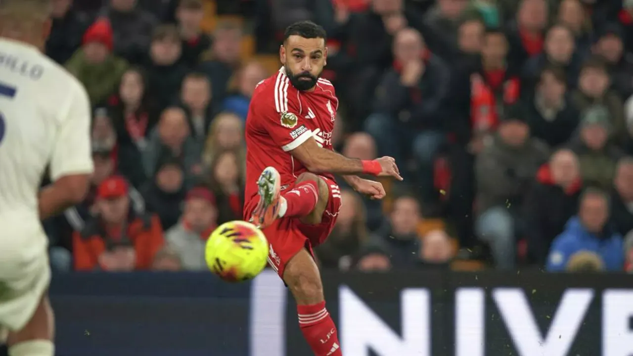 Beşiktaş: Salah transferinde masadan şimdilik kaydıyla kalktık