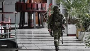 Rusya Devlet Başkanı Putin, ordudaki personel sayısını 2 milyon 426 bin 130’a çıkardı