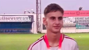 Dumlupınar’da geleceğin golcüsü Deniz zirvede