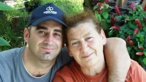 Gazeteci Alihan Pehlivan’ın annesi Talihe Pehlivan hayatını kaybetti