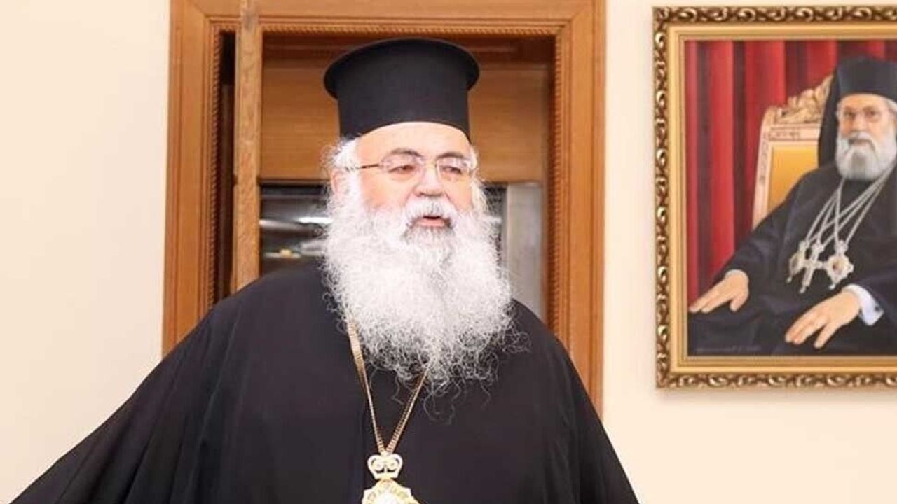 Başpiskopos Yeorgios: Kıbrıs Rum tarafı daha fazla taviz vermemeli