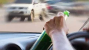141 ve 116 promil alkollü iki sürücü kazaya neden oldu