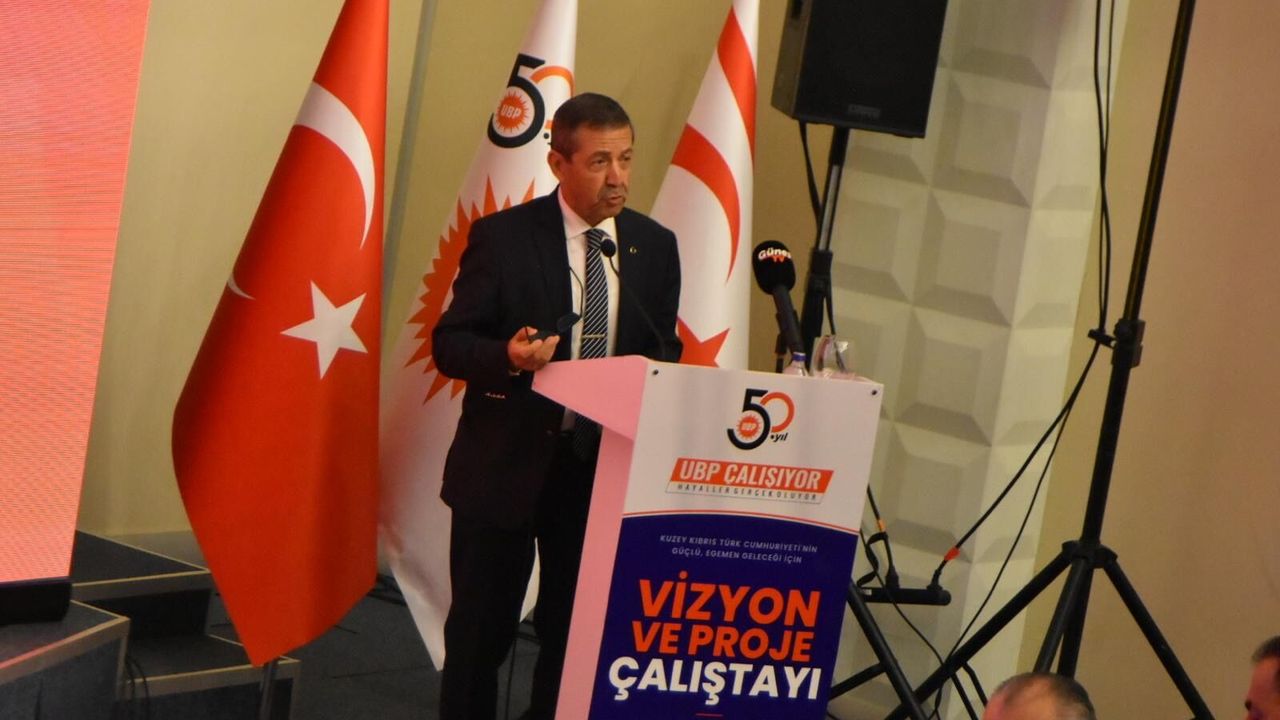 Ertuğruloğlu: Kıbrıs’ta iki devletli çözüm tek gerçekçi yoldur