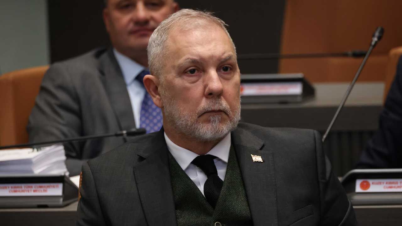 “KKTC’nin güvenlik politikalarını bütüncül bir yaklaşımla yeniden değerlendirmesi gerekiyor”
