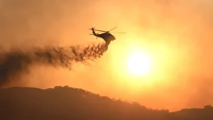 ABD’nin Utah eyaletinde orman yangınına müdahale eden helikopter düştü