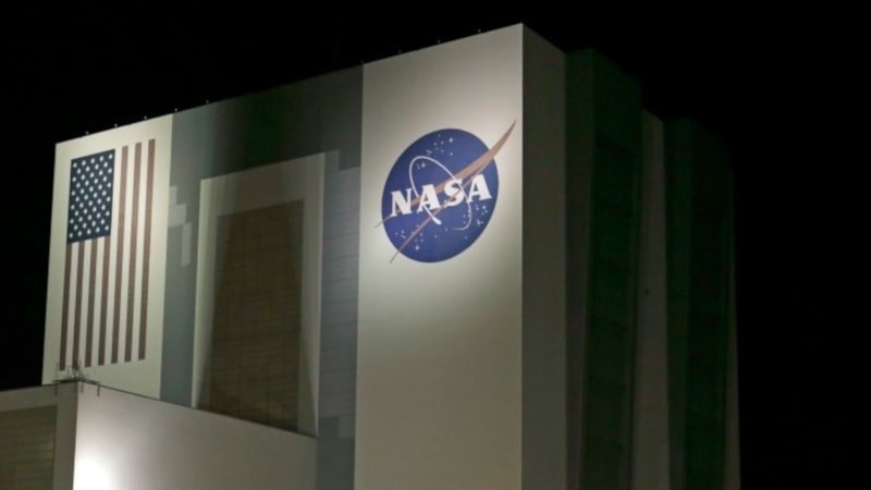NASA’dan Hindistan’a Ay üssü daveti